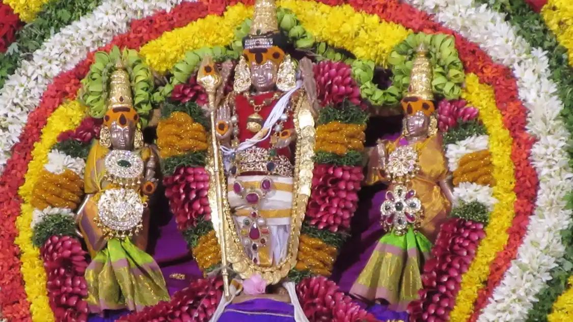 பழமுதிர்சோலை முருகன் திருக்கோயில்...