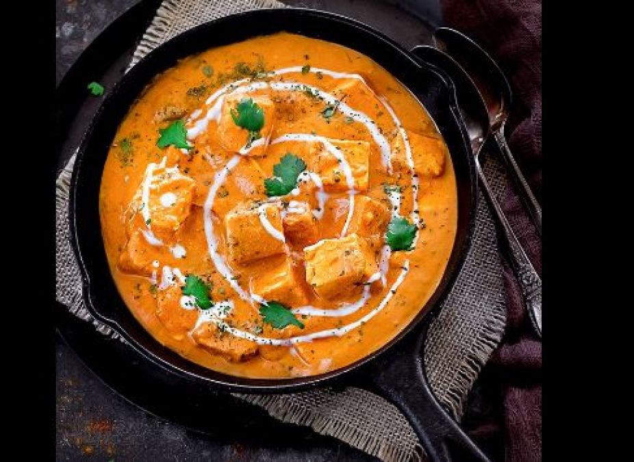 ரெஸ்டாரண்ட் ஸ்டைல் பன்னீர் மக்கானி!!!